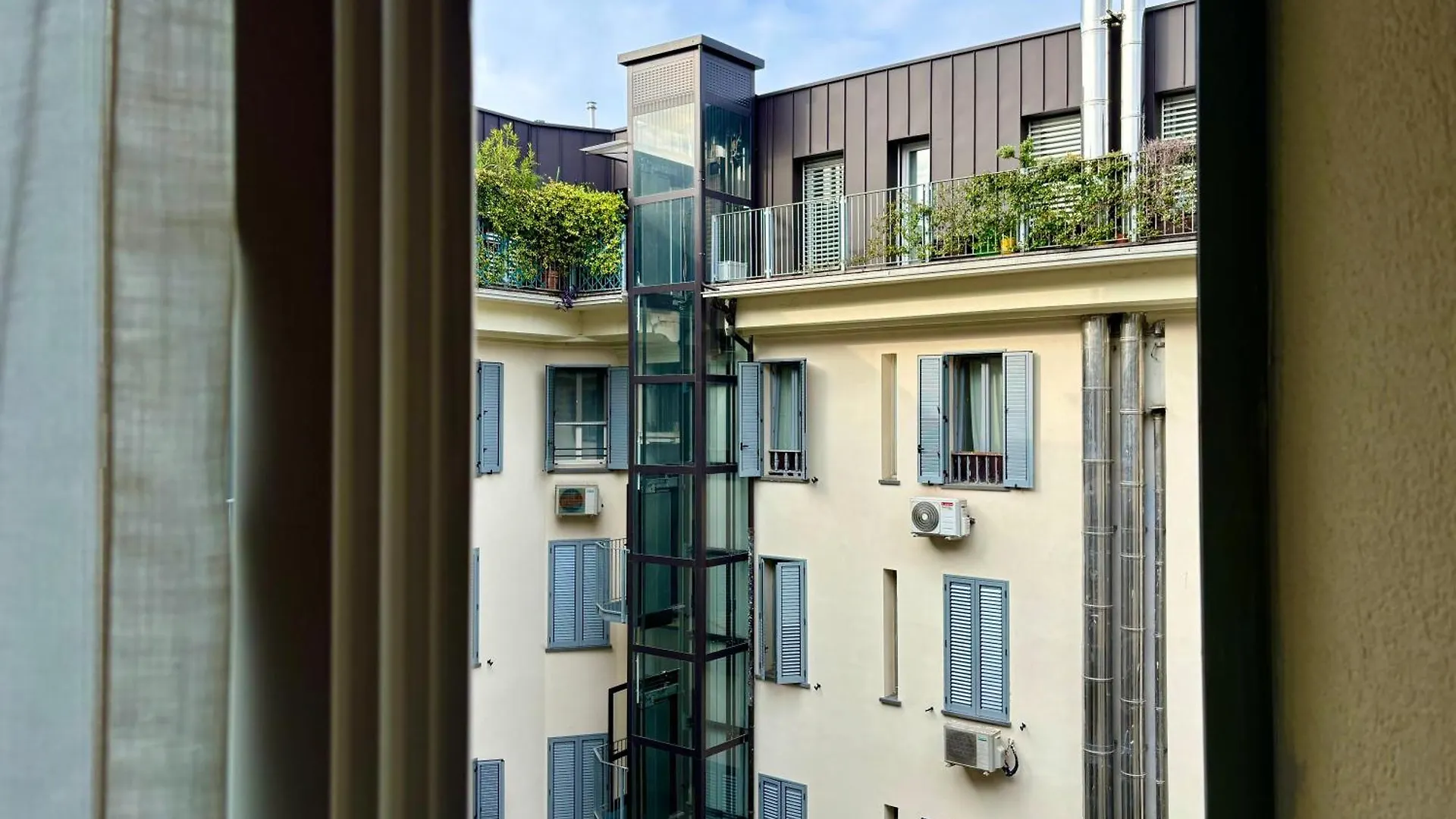 Mi001 - Milano, Moderno Bilocale In Zona Isola Daire 0*, Milano